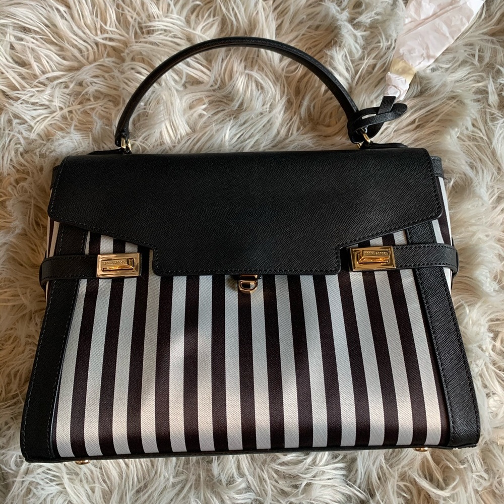 BRAND NEW Henri Bendel Purse